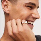 Square‑shape ring